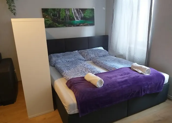 Beautiful 1Br Apt Comfortable Design - Central Located
